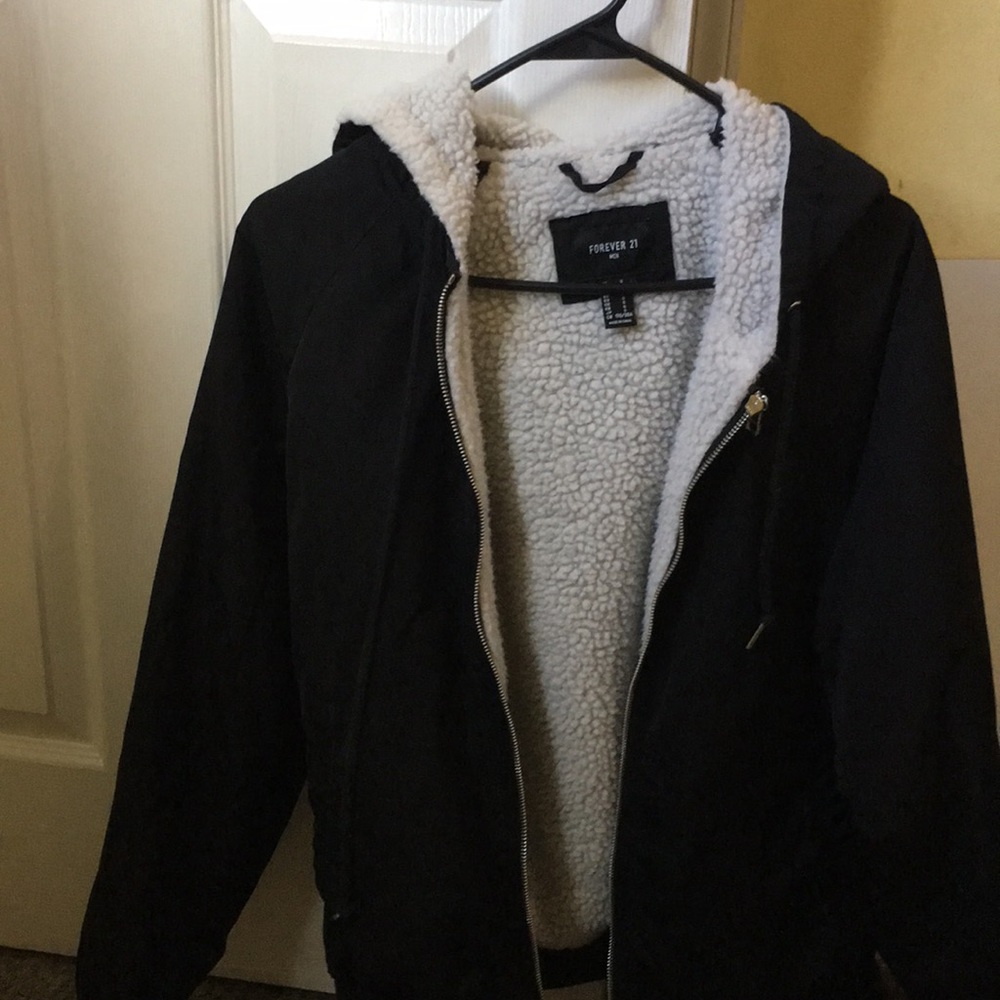 Zip up hoodie black and white fur